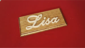 scritte in legno