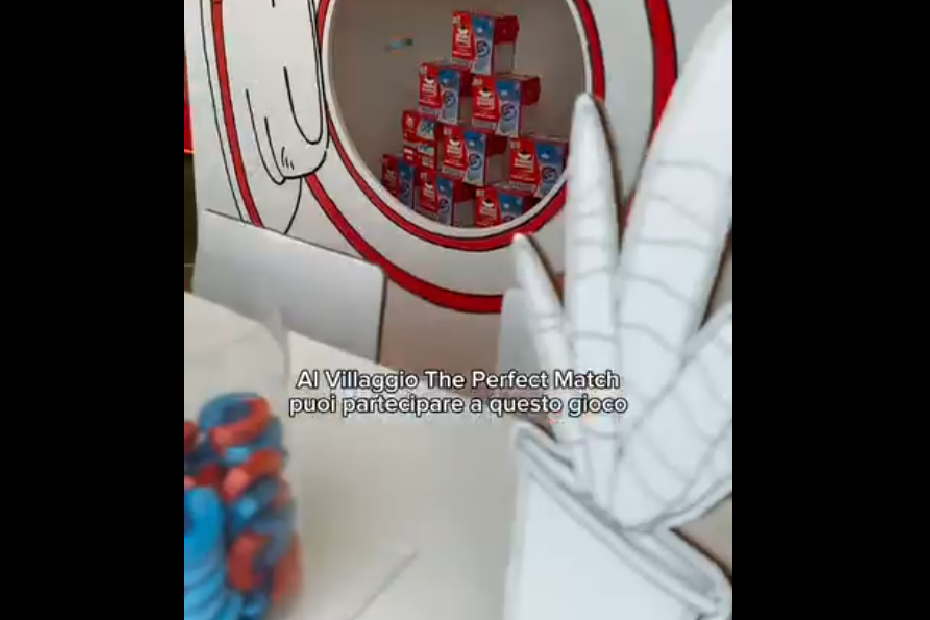 Finitura metallizzata su capsule stampate in 3D per evento Omino Bianco